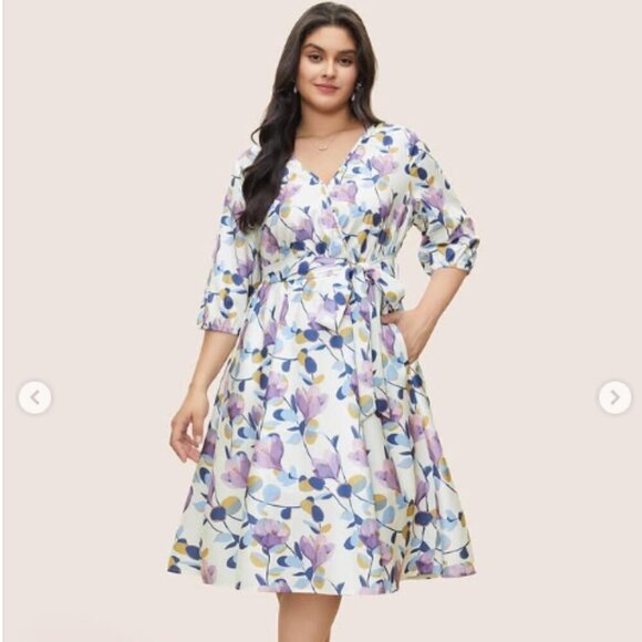 BloomChic Plus Size 4XL Floral Print Lantern Sleeve Dress us26 - Picture 1 of 6